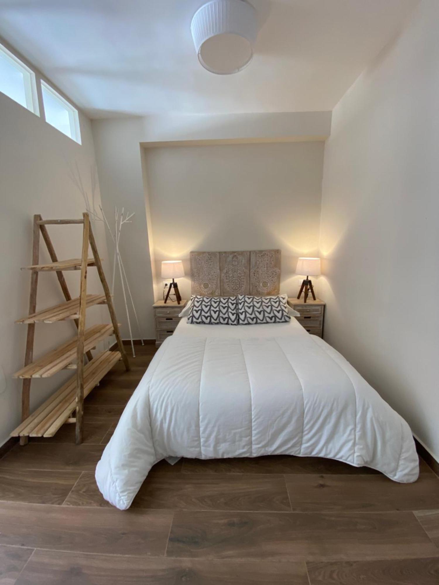 Apartamentos San Miguel Торремолинос Номер фото